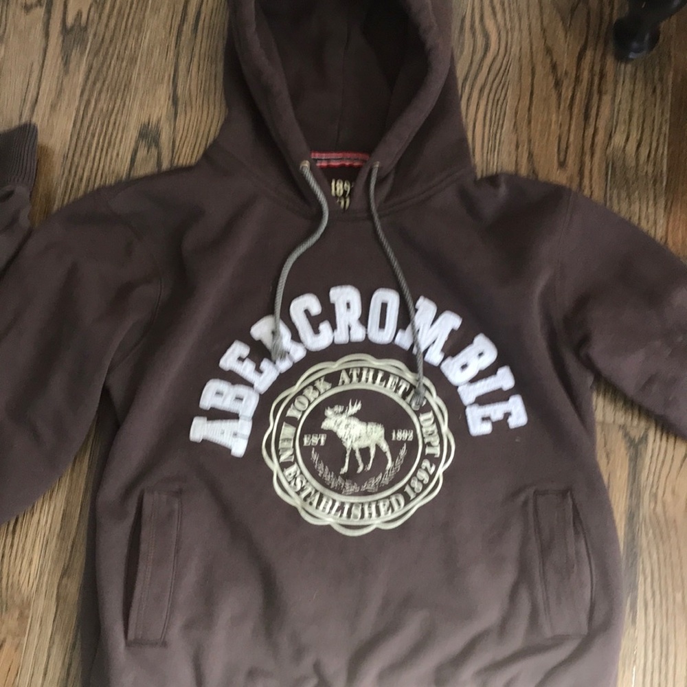 Abercrombie sweatshirt